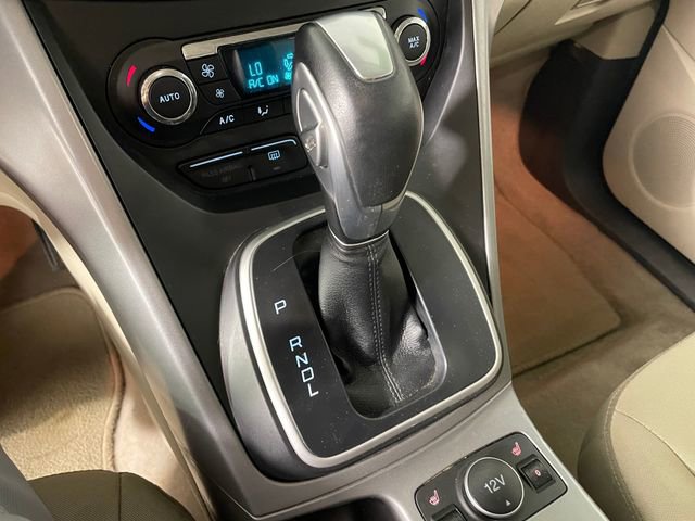 Used 2015 Ford C-MAX SE w/ Equipment Group 202A FWD image 9