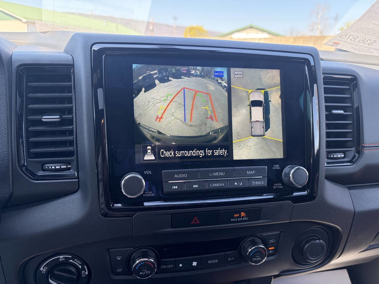 Used 2023 Nissan Frontier PRO-4X w/ Pro-4X Premium Package image 38