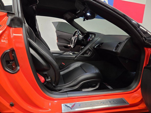 Used 2019 Chevrolet Corvette Z06 RWD image 9