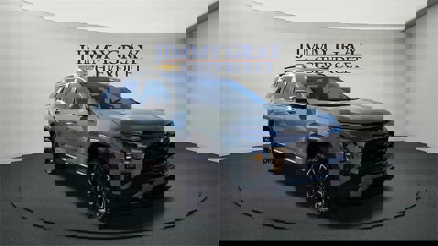 New 2026 Chevrolet Equinox ACTIV image 1