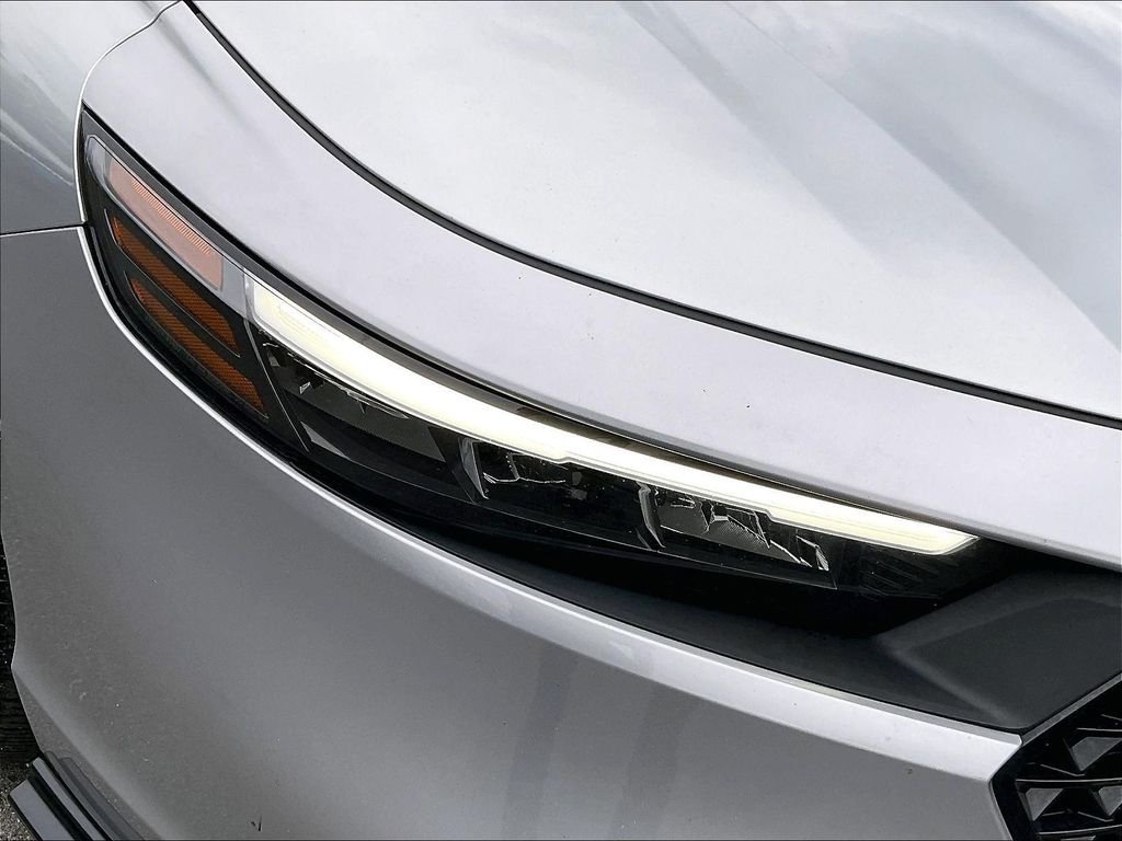 Used 2024 Honda Accord LX image 30