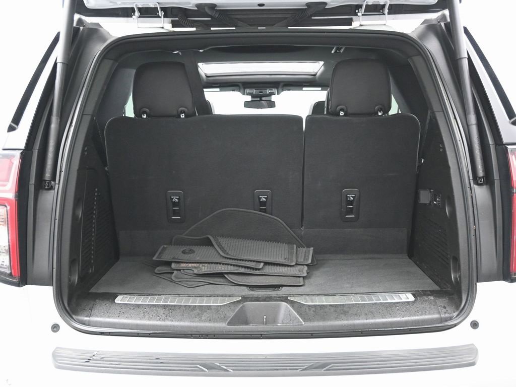 Used 2023 Chevrolet Tahoe RST w/ Luxury Package image 16