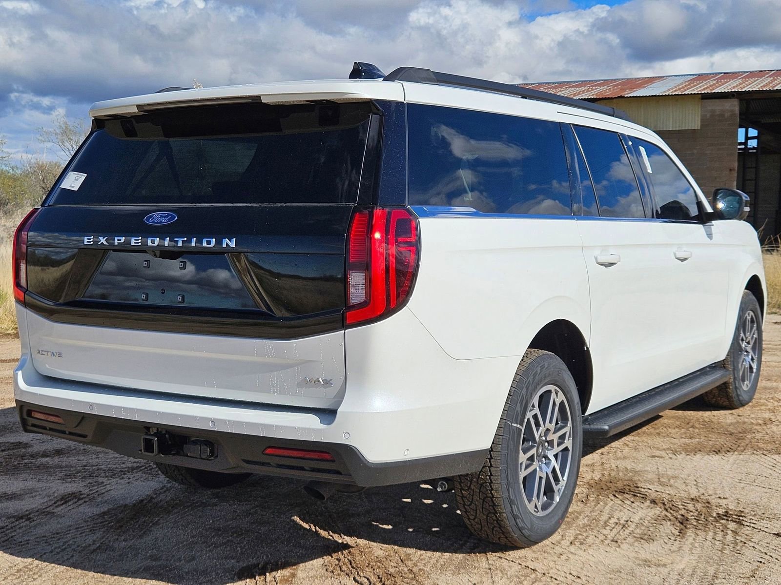 New 2025 Ford Expedition Max Active image 5