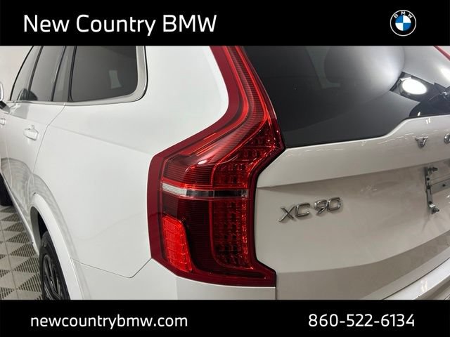 Used 2023 Volvo XC90 B6 Plus AWD/4WD image 32