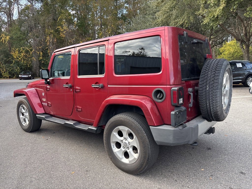 Used 2013 Jeep Wrangler Unlimited Sahara w/ Connectivity Group image 21