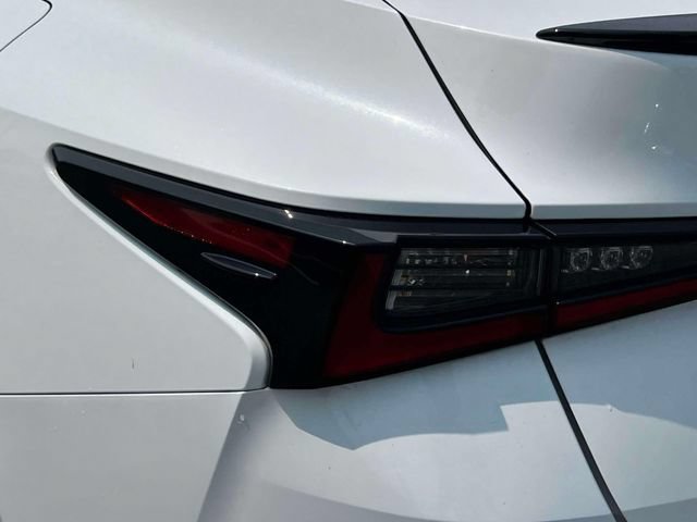 Used 2022 Lexus IS 350 F Sport AWD/4WD image 11