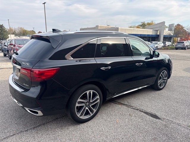 Used 2018 Acura MDX w/ Advance Package AWD/4WD image 3