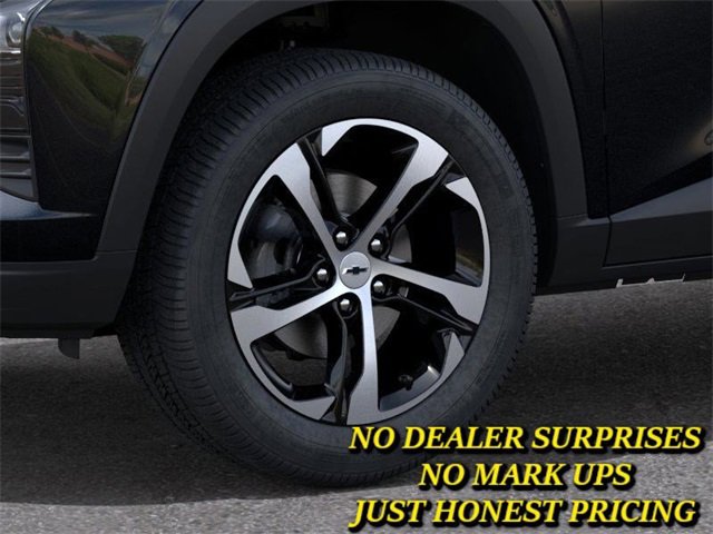 New 2026 Chevrolet Trax RS w/ Sunroof Package image 9