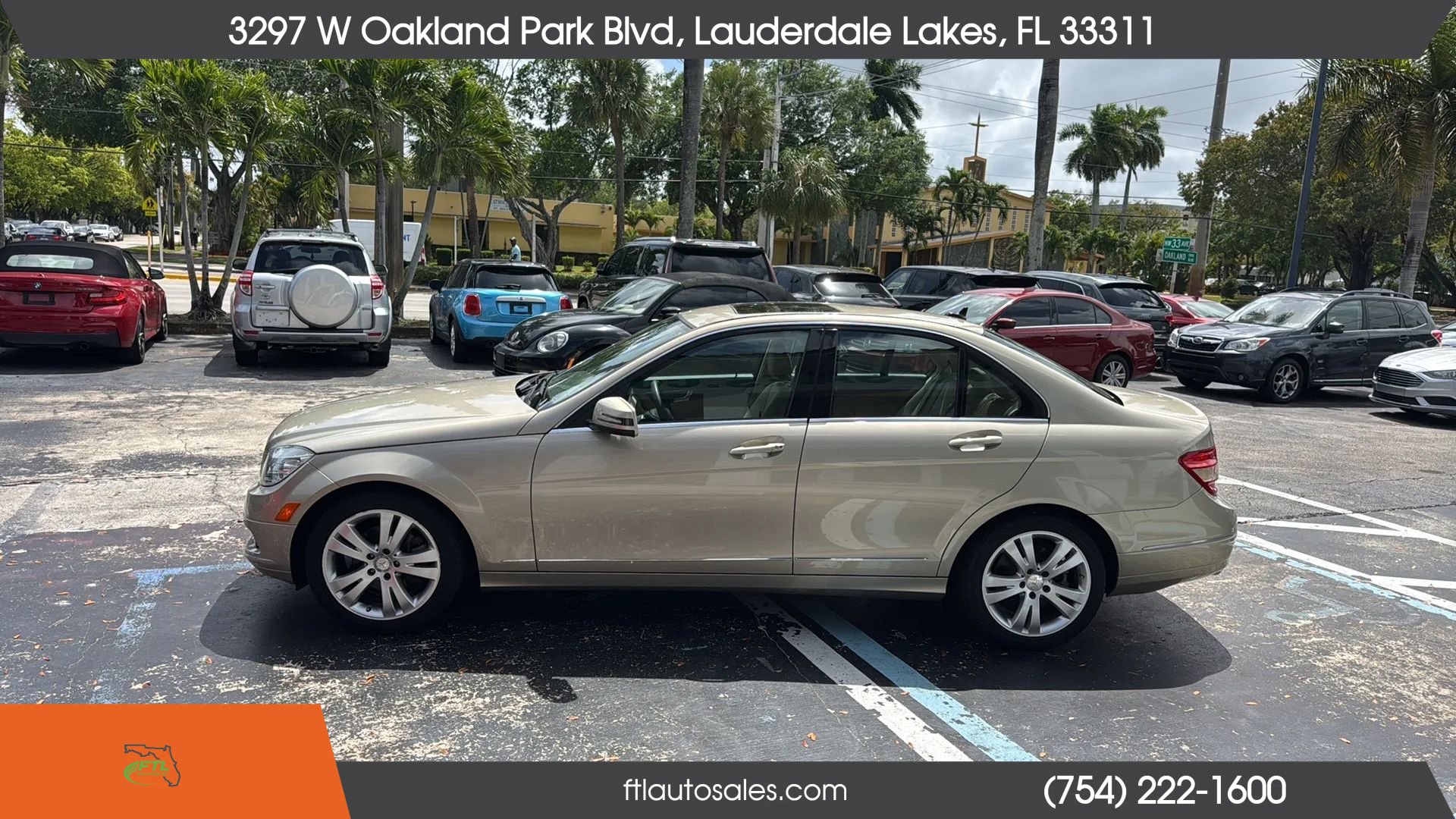 Used 2011 Mercedes-Benz C 300 Sedan image 7