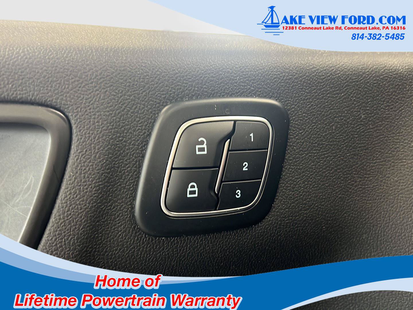 Used 2026 Ford Escape SE w/ PHEV Premium Package FWD image 22