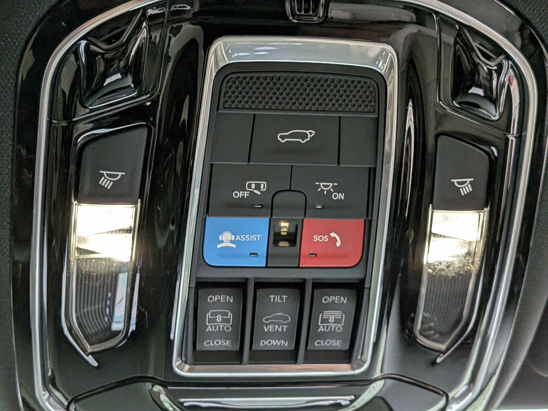 New 2026 Jeep Grand Wagoneer Summit w/ Premium Group III image 19