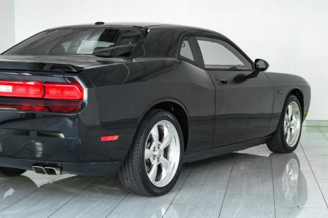 Used 2009 Dodge Challenger R/T RWD image 37