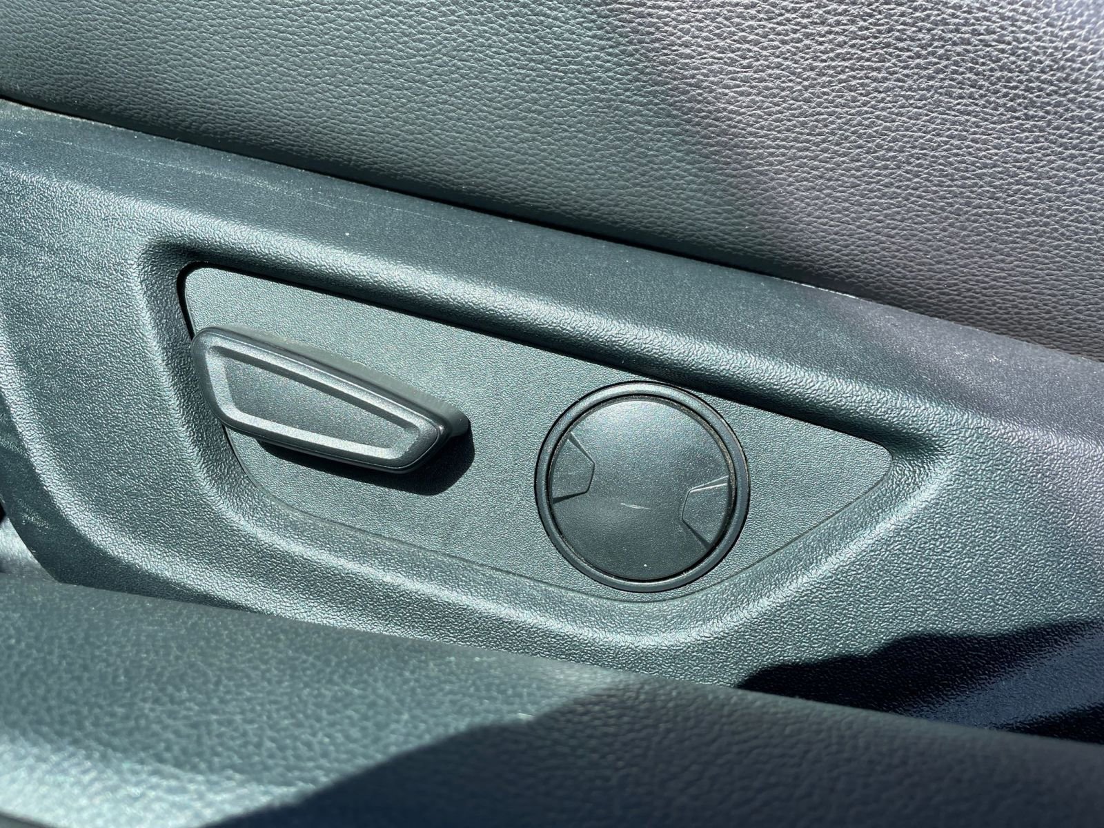 Used 2023 Ford Mustang Premium image 23