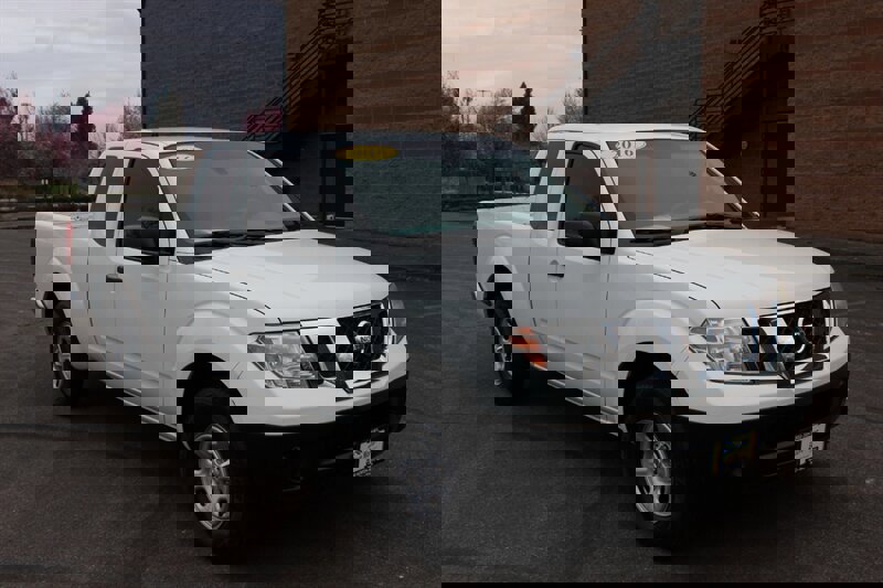 Used 2016 Nissan Frontier S image 1