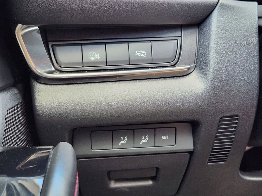 Used 2024 MAZDA CX-30 AWD 2.5 S w/ Preferred Package image 12