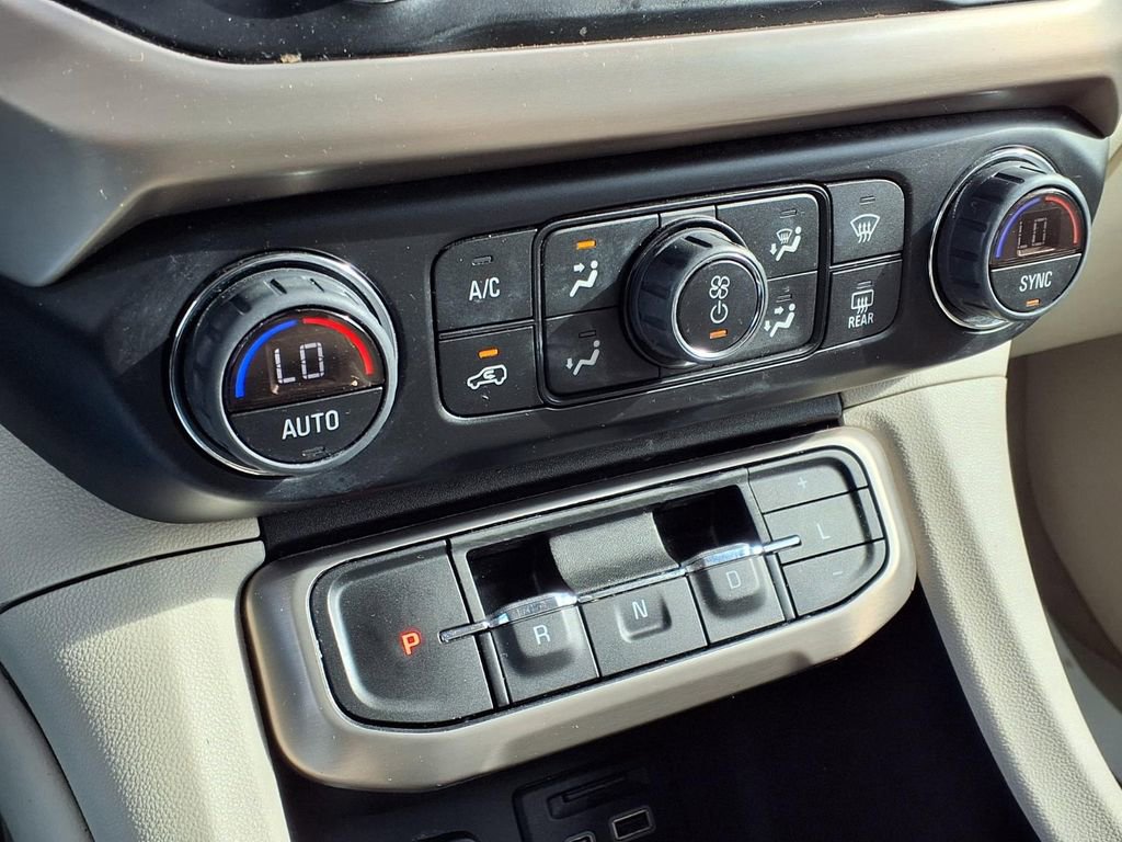 Used 2023 GMC Acadia Denali w/ Denali Ultimate Package image 14