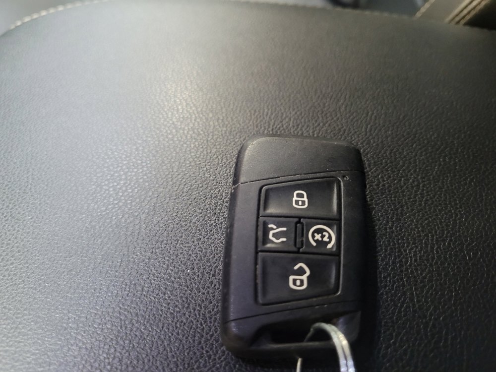 Used 2021 Volkswagen Atlas SE AWD/4WD image 32