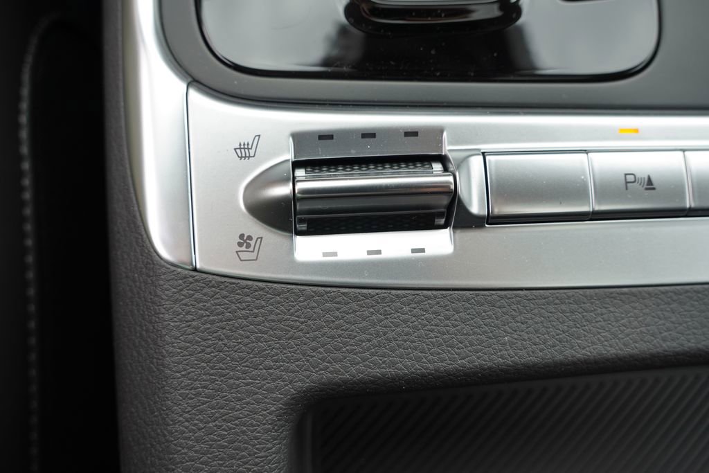 New 2026 Kia Carnival SX FWD image 16