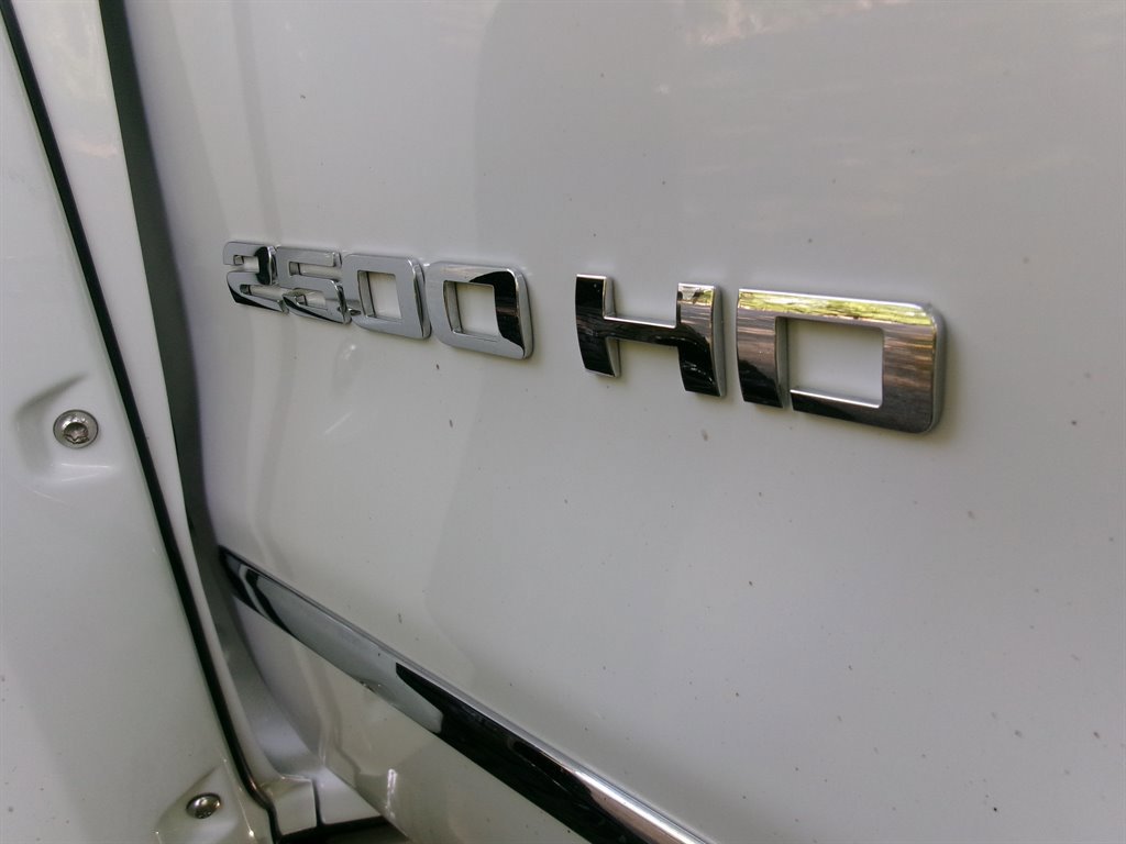 Used 2018 GMC Sierra 2500 SLT w/ Duramax Plus Package AWD/4WD image 62