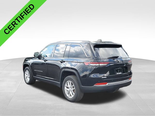 Used 2023 Jeep Grand Cherokee Laredo w/ Luxury Tech Group I AWD/4WD image 5