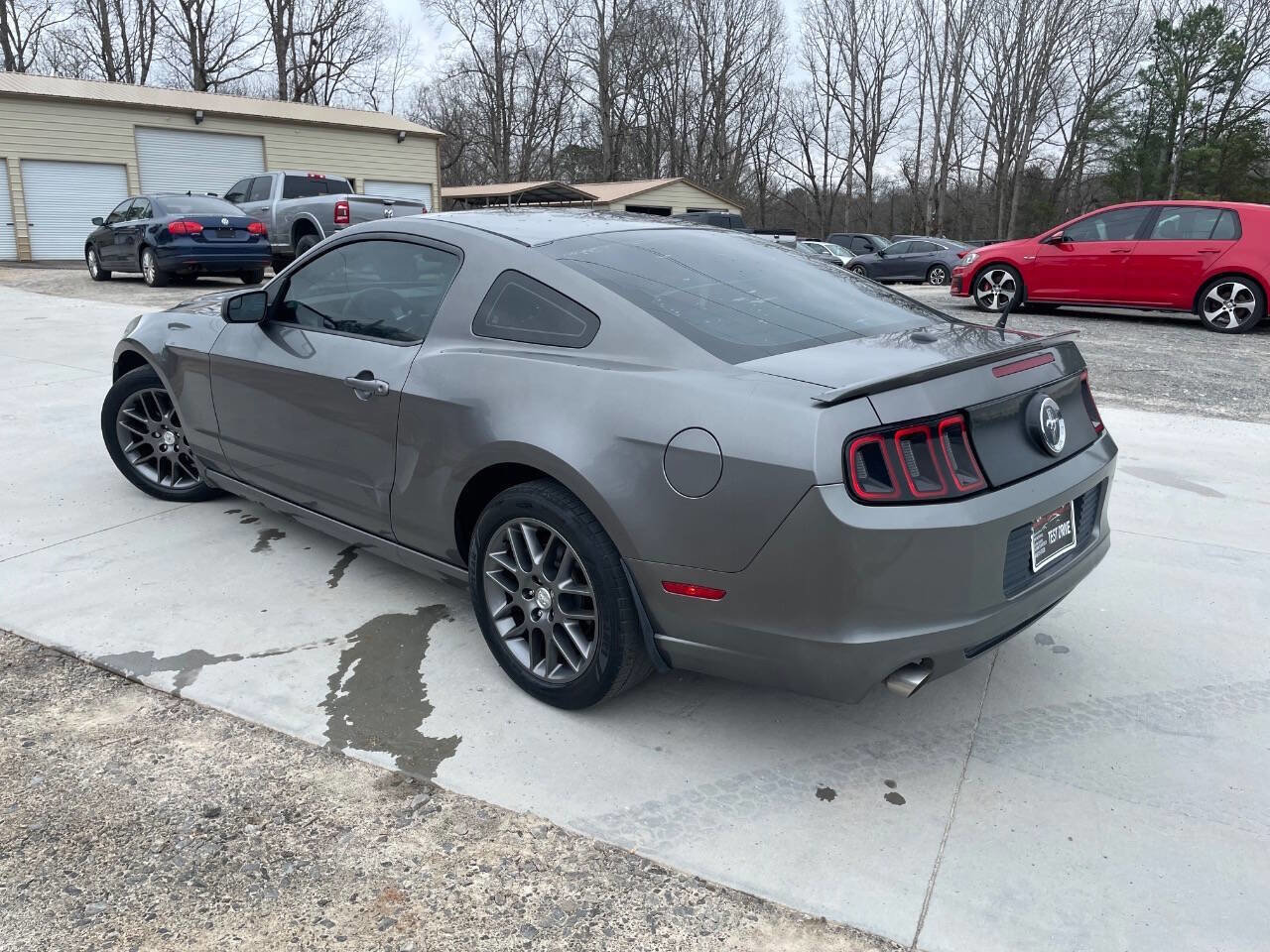 Used 2013 Ford Mustang Premium RWD image 19