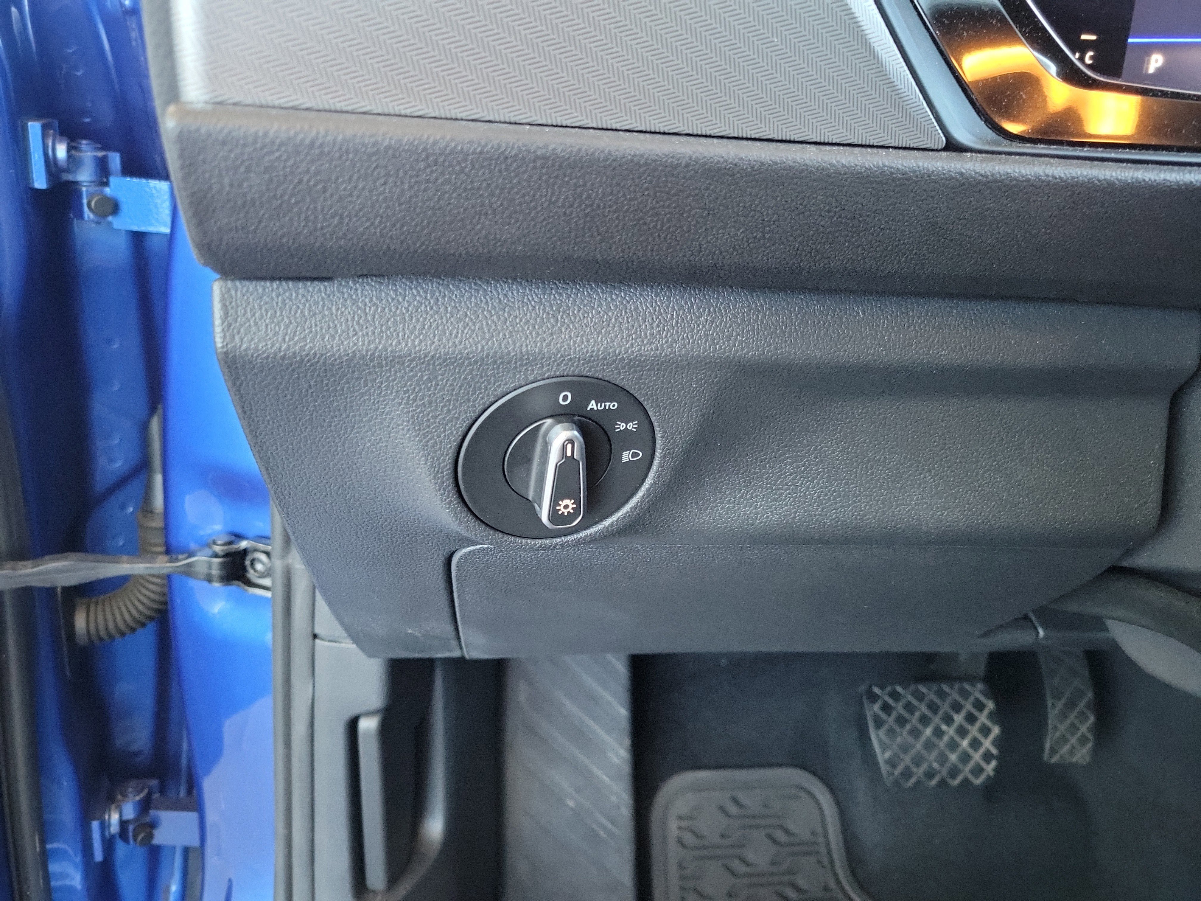 Used 2022 Volkswagen Jetta Sport image 29