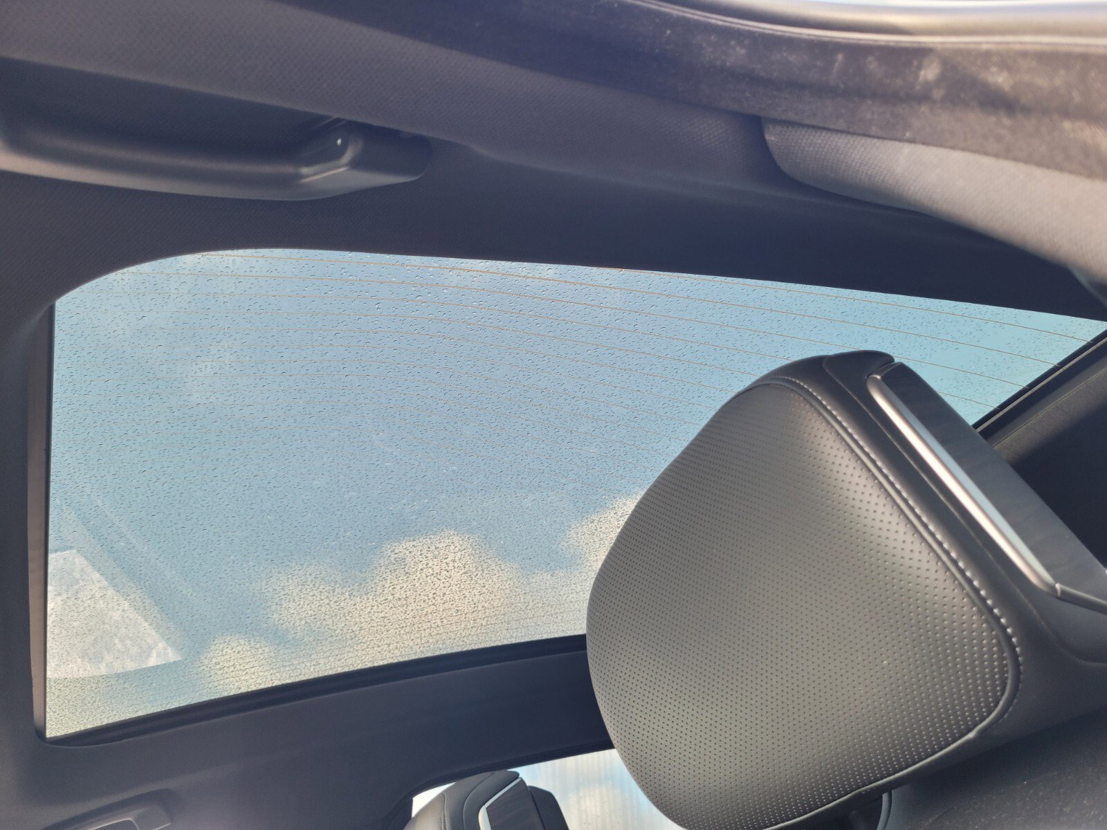 Used 2023 BMW 740i image 20