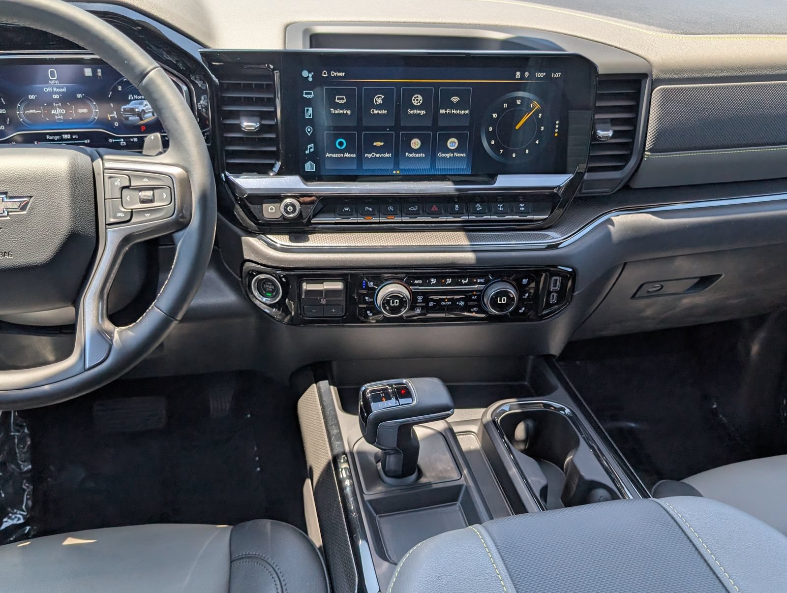 Used 2023 Chevrolet Silverado 1500 ZR2 w/ Technology Package AWD/4WD image 19