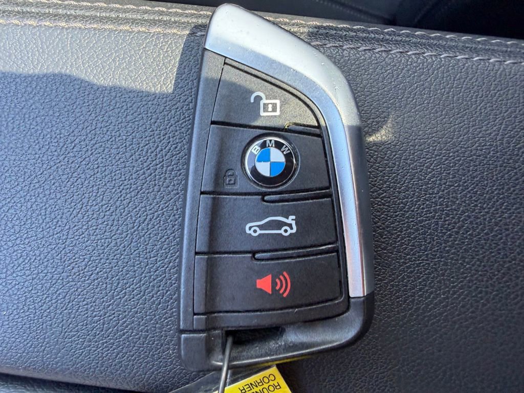 Used 2023 BMW 530i RWD image 35