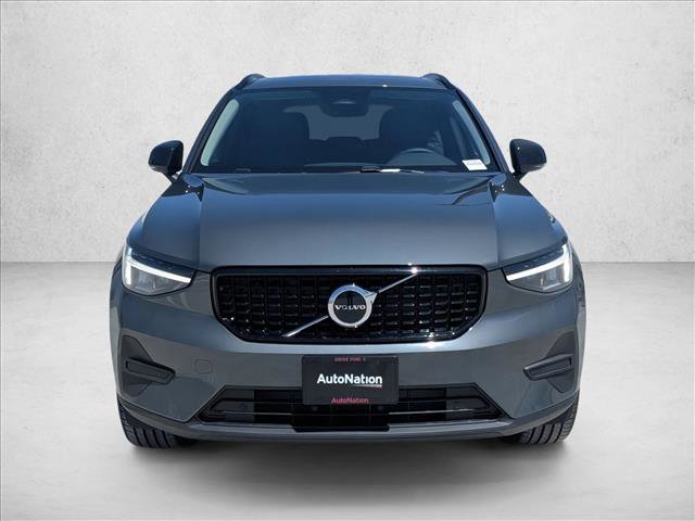 New 2026 Volvo XC40 B5 Core w/ Climate Package AWD/4WD image 5