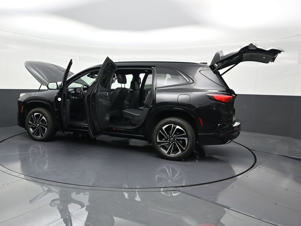 Used 2025 Buick Enclave Sport Touring w/ Power Package image 37