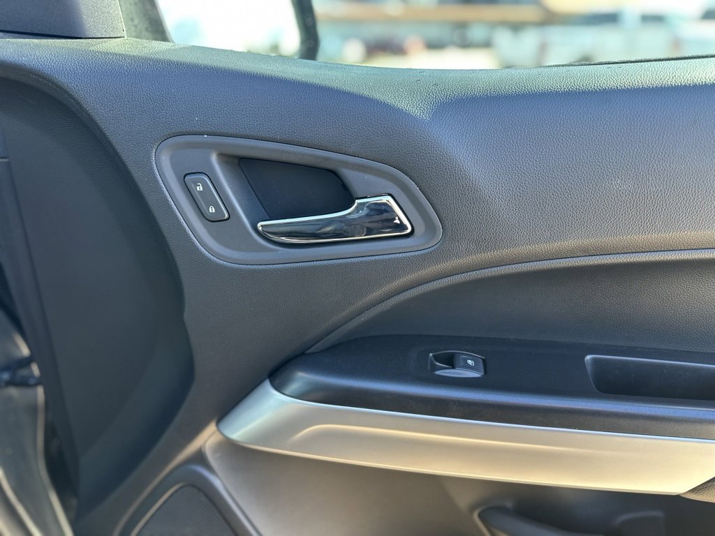 Used 2019 Chevrolet Colorado ZR2 image 33