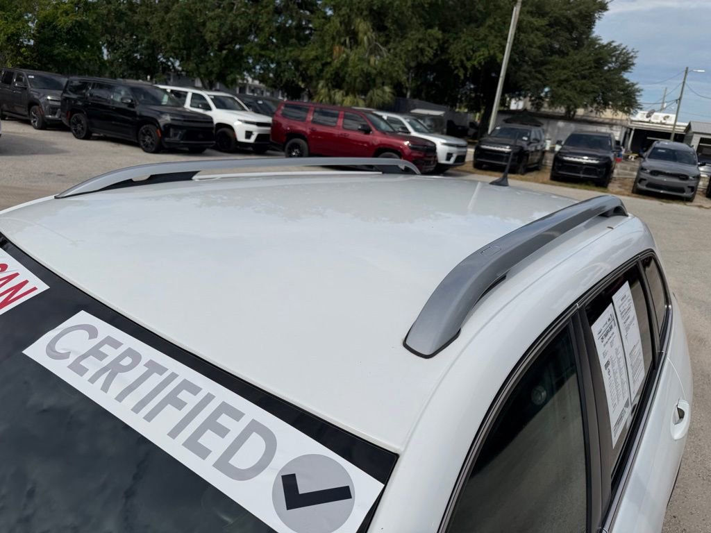 Used 2019 Jeep Cherokee Limited FWD image 11