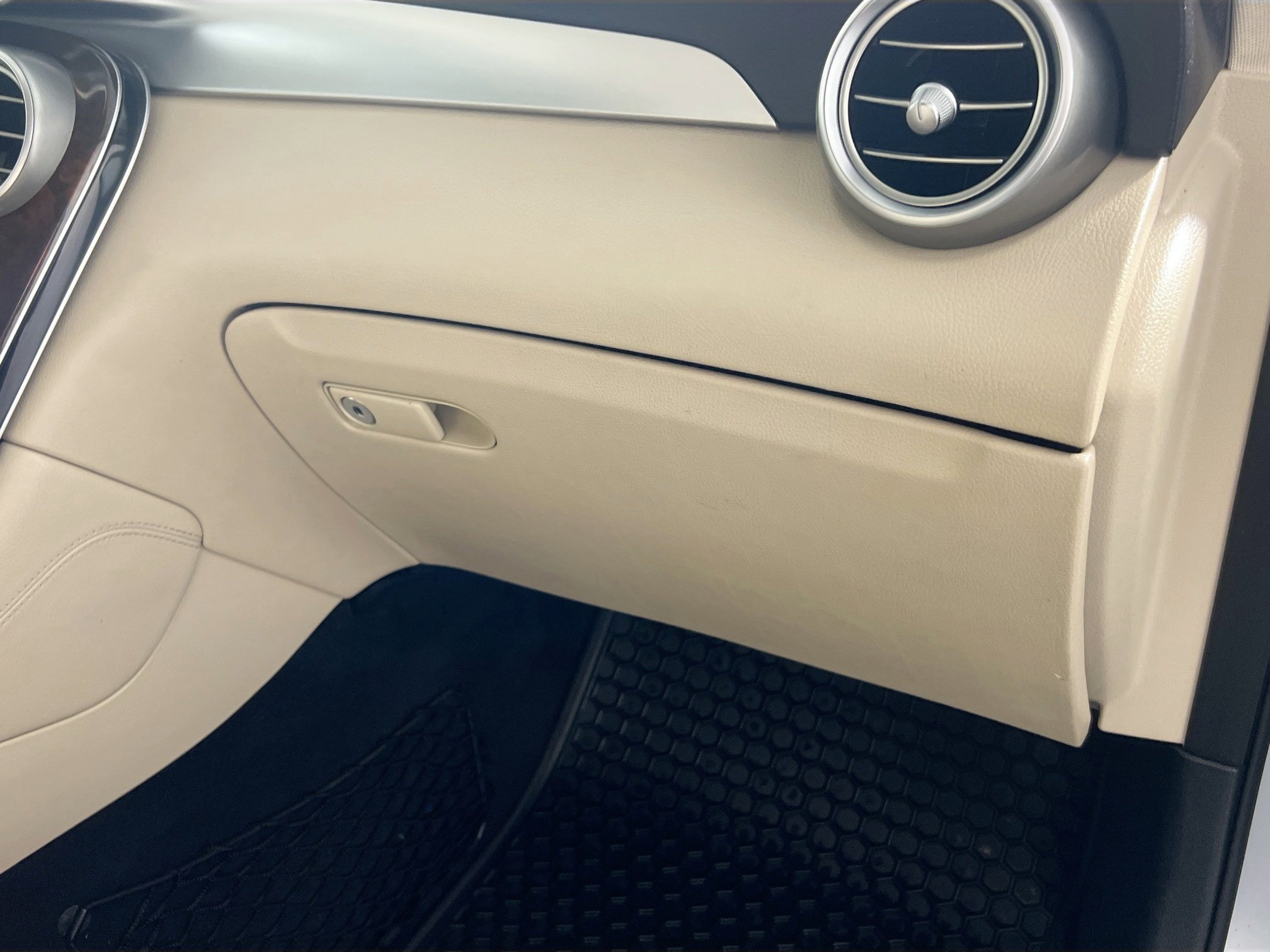 Used 2017 Mercedes-Benz GLC 300 image 34