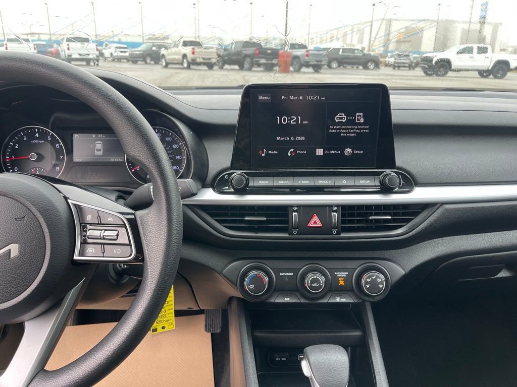 Used 2024 Kia Forte LXS image 15