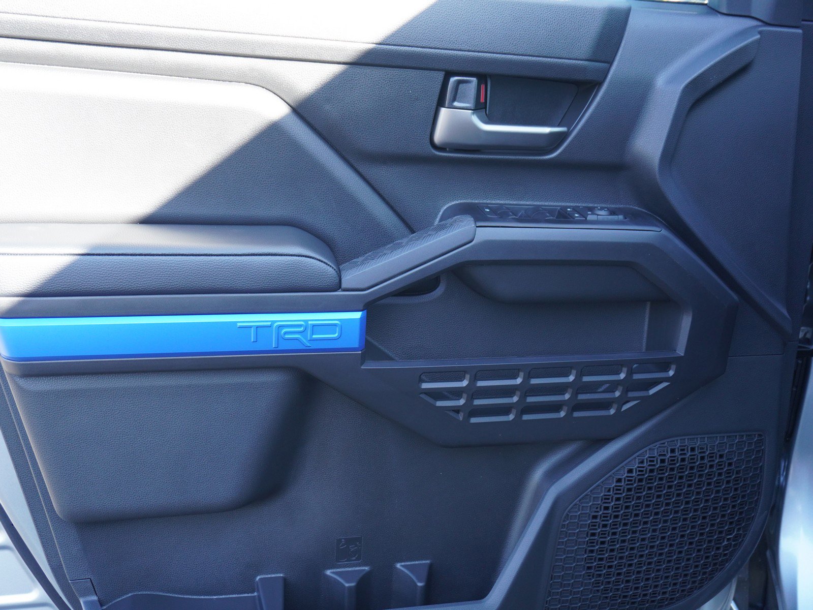 New 2026 Toyota Tacoma TRD Off-Road image 18