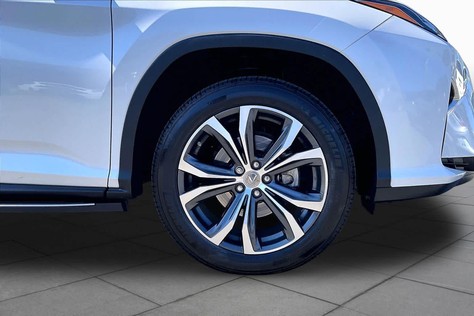 Used 2017 Lexus RX 350 AWD w/ Premium Package image 10