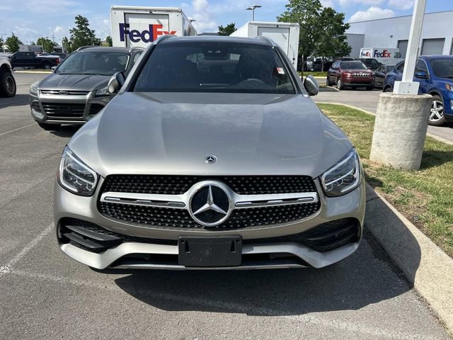 Used 2021 Mercedes-Benz GLC 300 image 2
