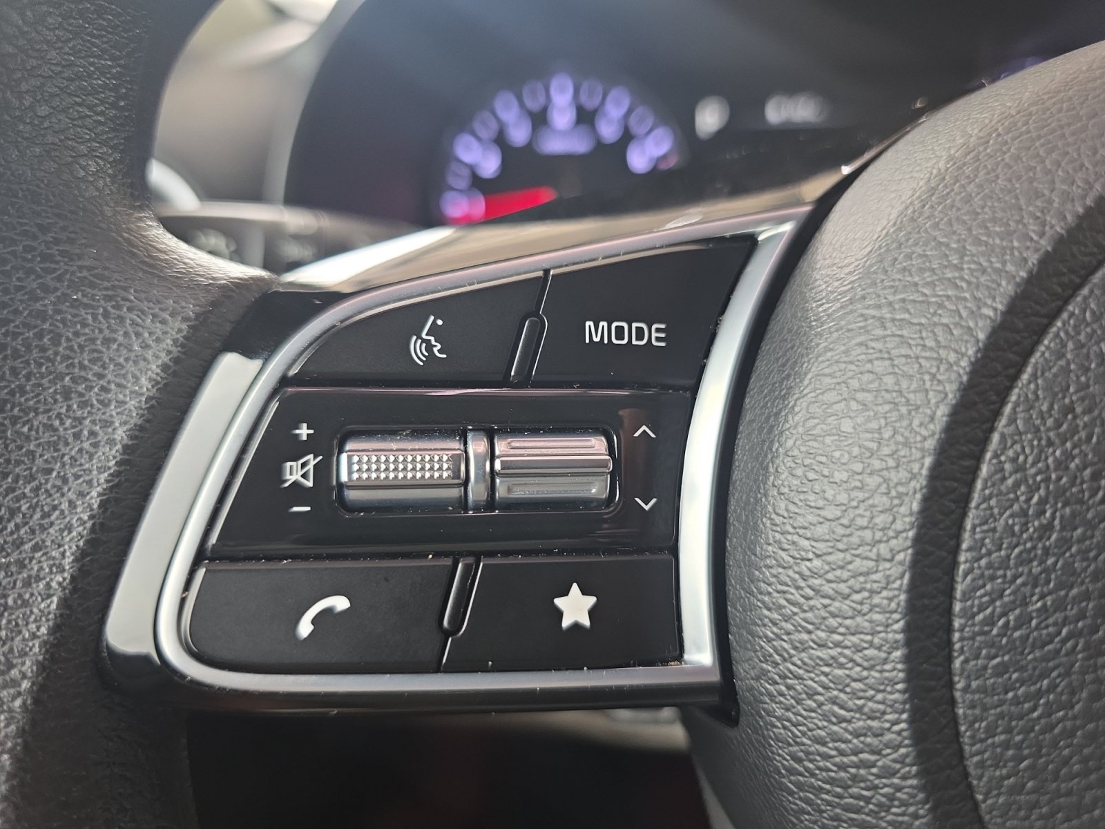 Certified 2023 Kia Forte LXS FWD image 23