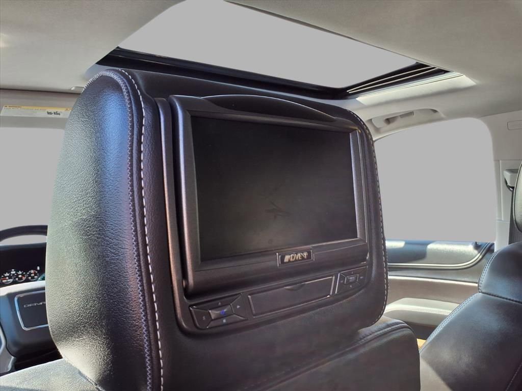 Used 2020 GMC Yukon Denali image 28