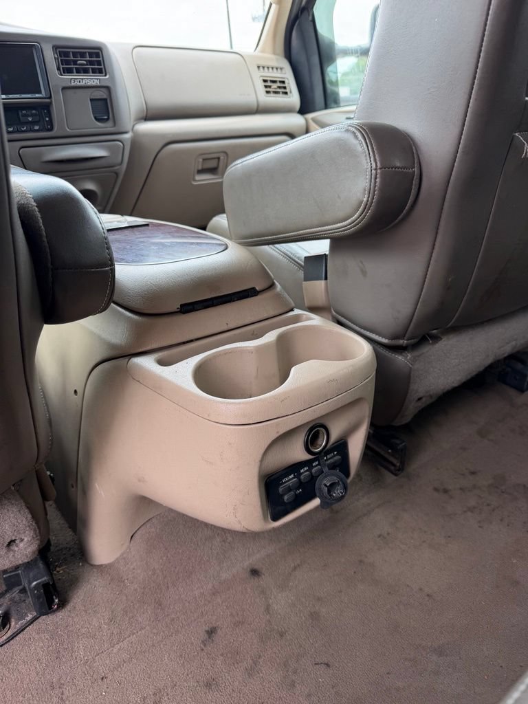 Used 2003 Ford Excursion Eddie Bauer AWD/4WD image 11