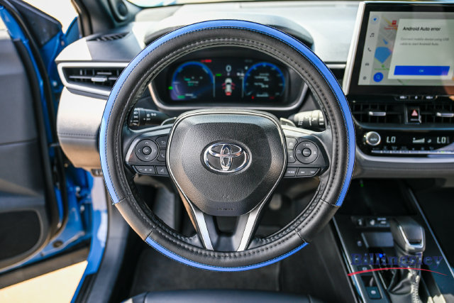 Used 2026 Toyota Corolla Cross AWD Hybrid w/ Convenience Package image 12