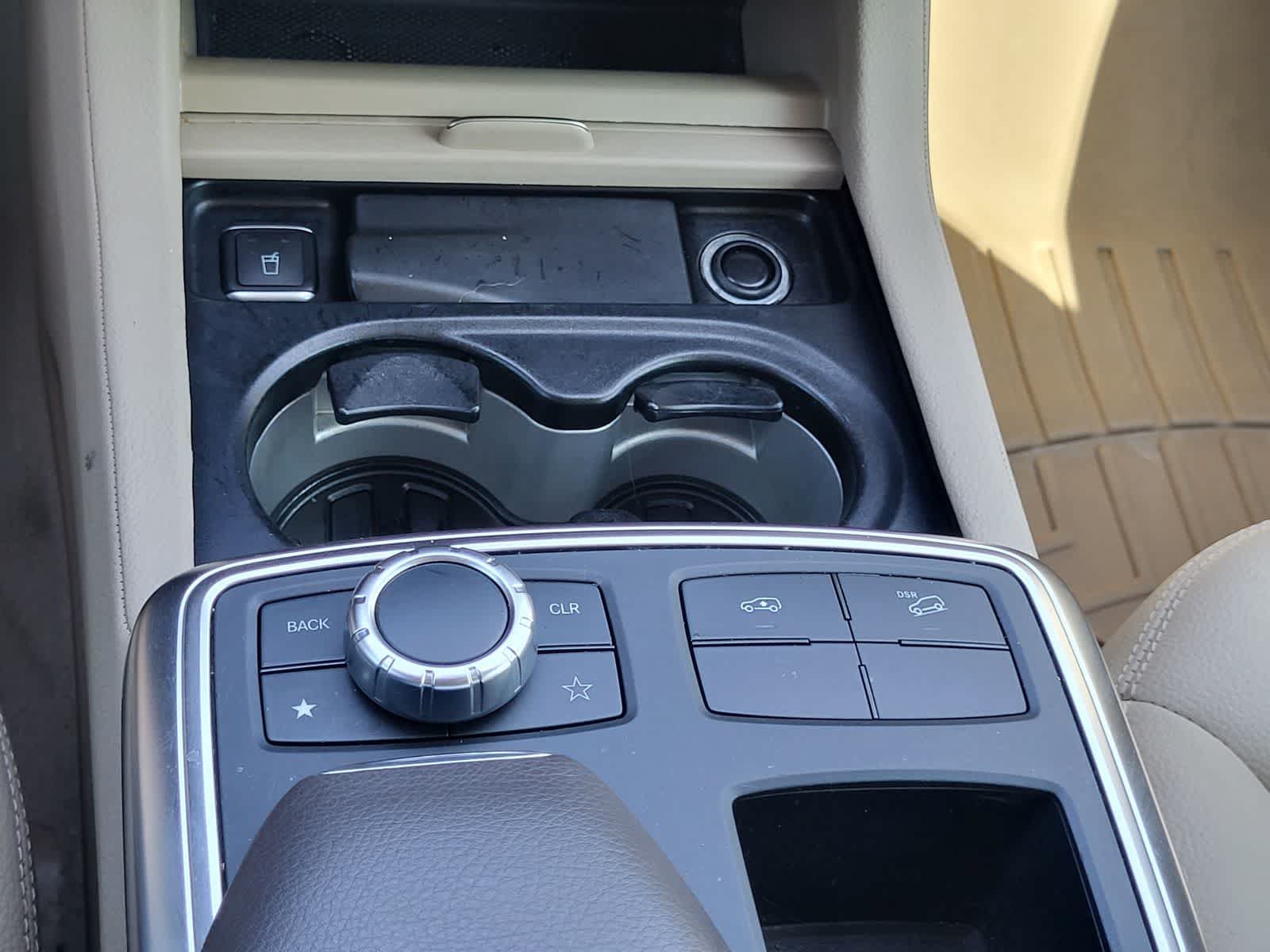 Used 2015 Mercedes-Benz GL 450 4MATIC image 21