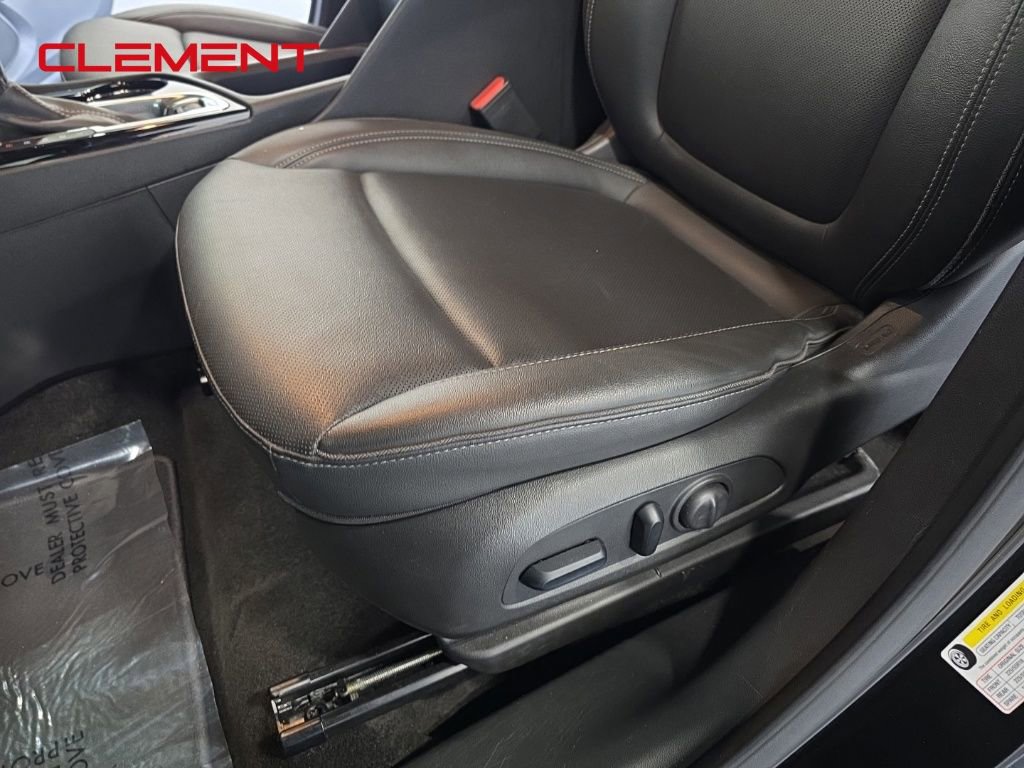 Used 2024 Buick Encore GX Sport Touring w/ Comfort Package image 26