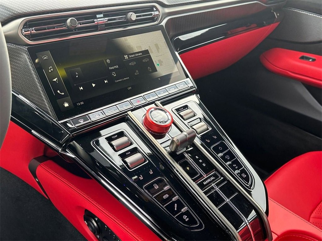 New 2026 Aston Martin V8 Vantage S image 21