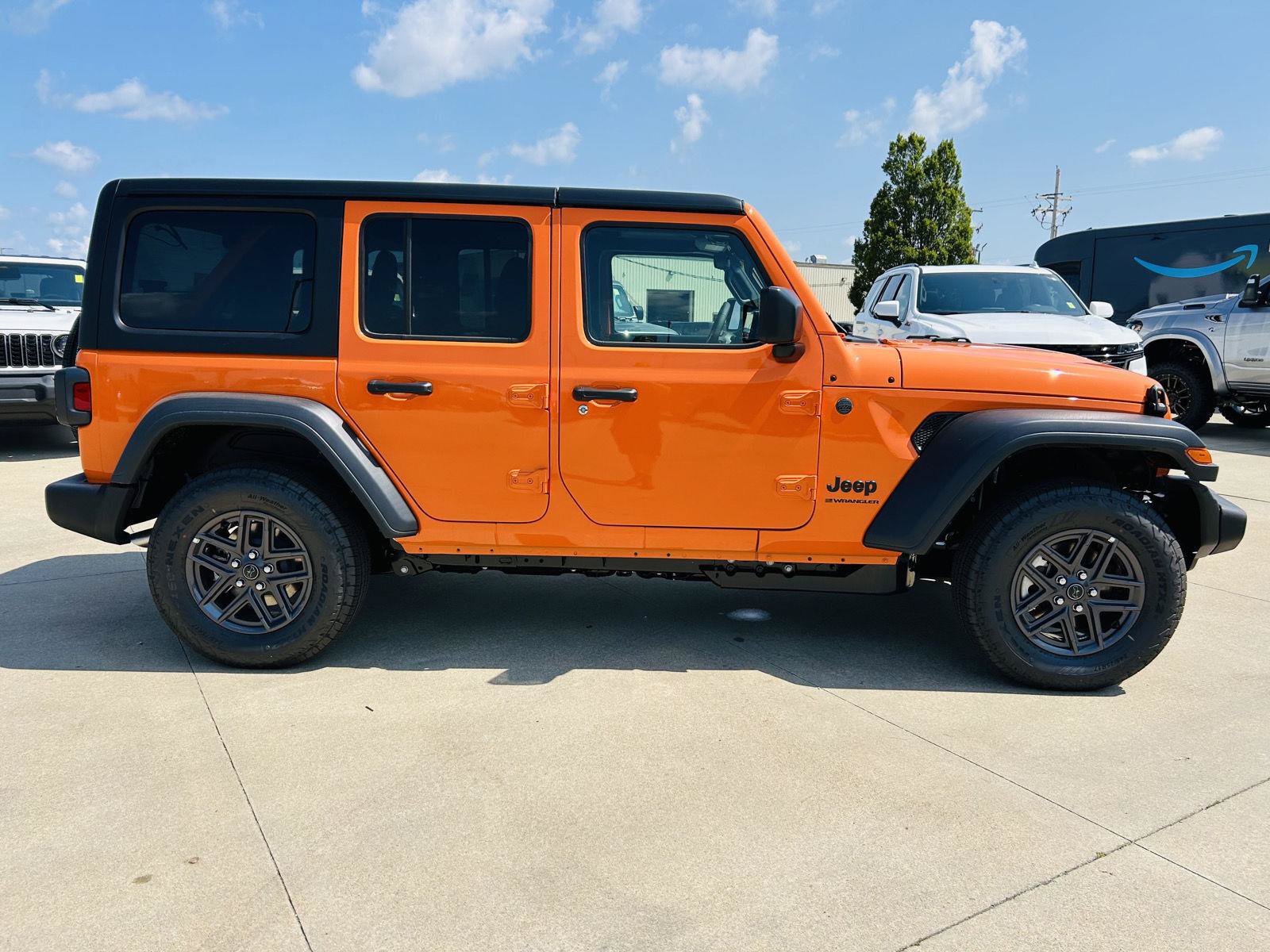 New 2026 Jeep Wrangler Unlimited Sport AWD/4WD image 35