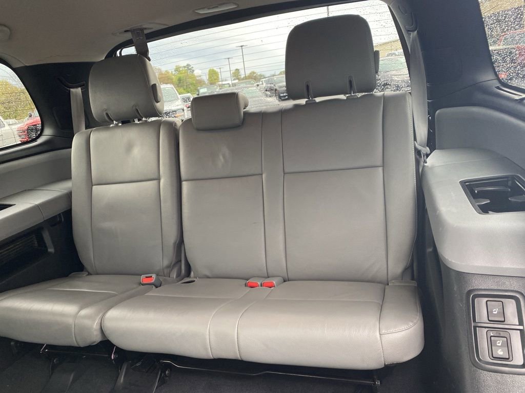 Used 2020 Toyota Sequoia Limited w/ Safety & Convenience Package image 42