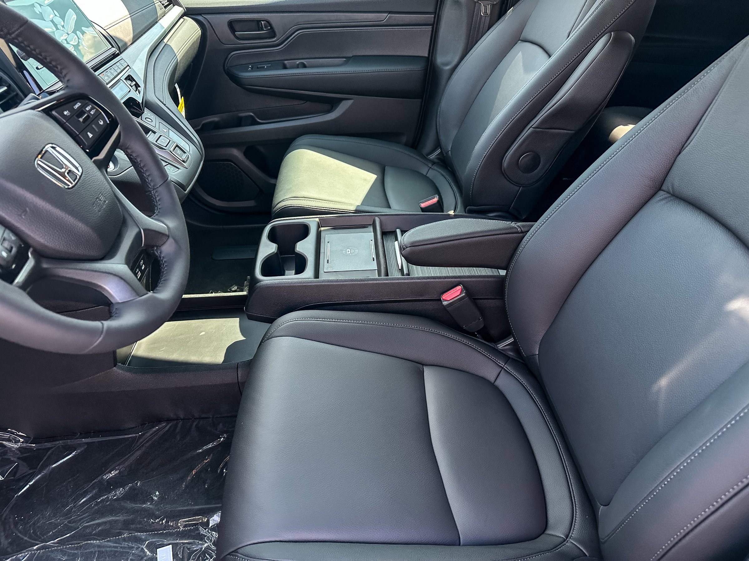 New 2026 Honda Odyssey EX-L image 9