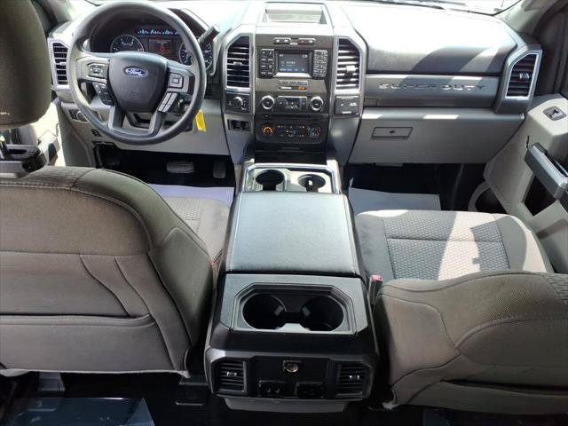 Used 2017 Ford F250 XLT w/ XLT Value Package AWD/4WD image 8