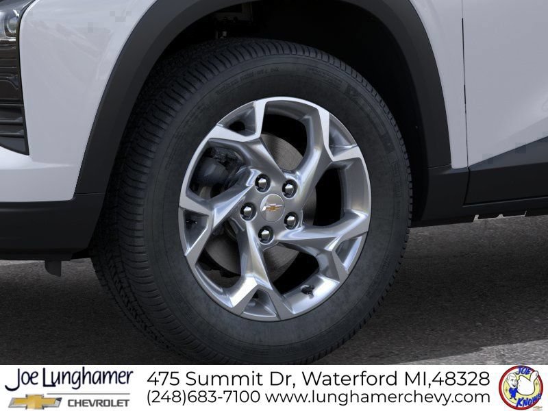 New 2026 Chevrolet Trax LS w/ LS Convenience Package FWD image 9